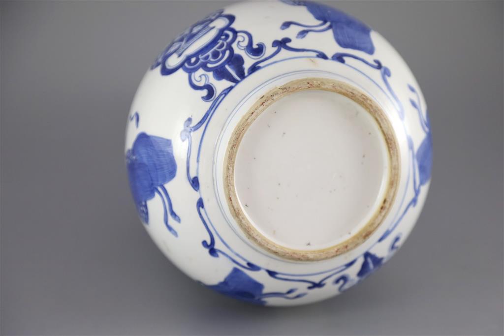 A Chinese blue and white pear-shaped vase, Kangxi period, 28cm high